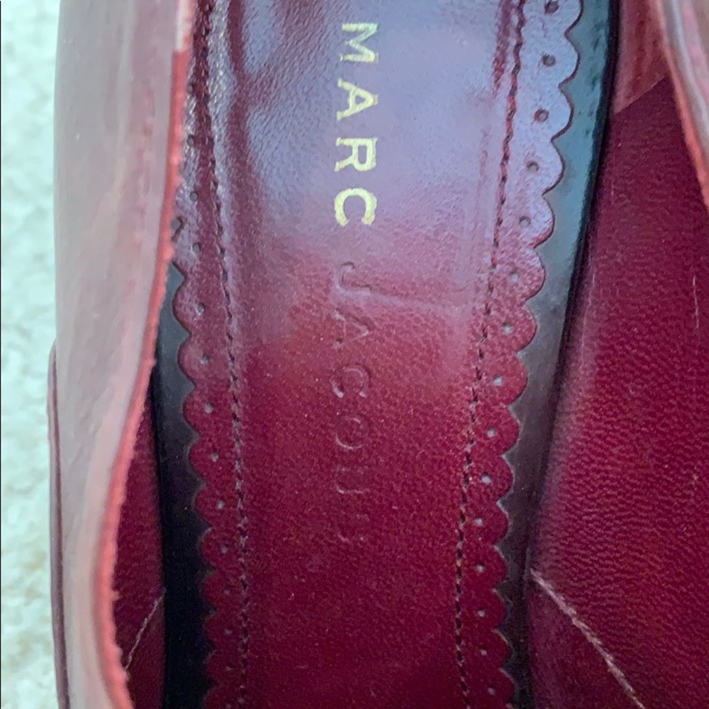 Marc Jacobs Lace-Up Oxford Pumps Size 8 Burgundy - Picture 2 of 7